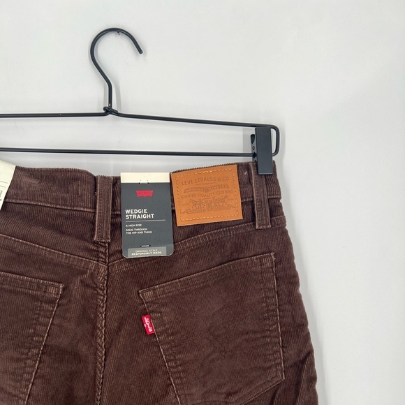 Levi’s Wedgie Straight Corduroy Brown High Rise Pants - Picture 6 of 7